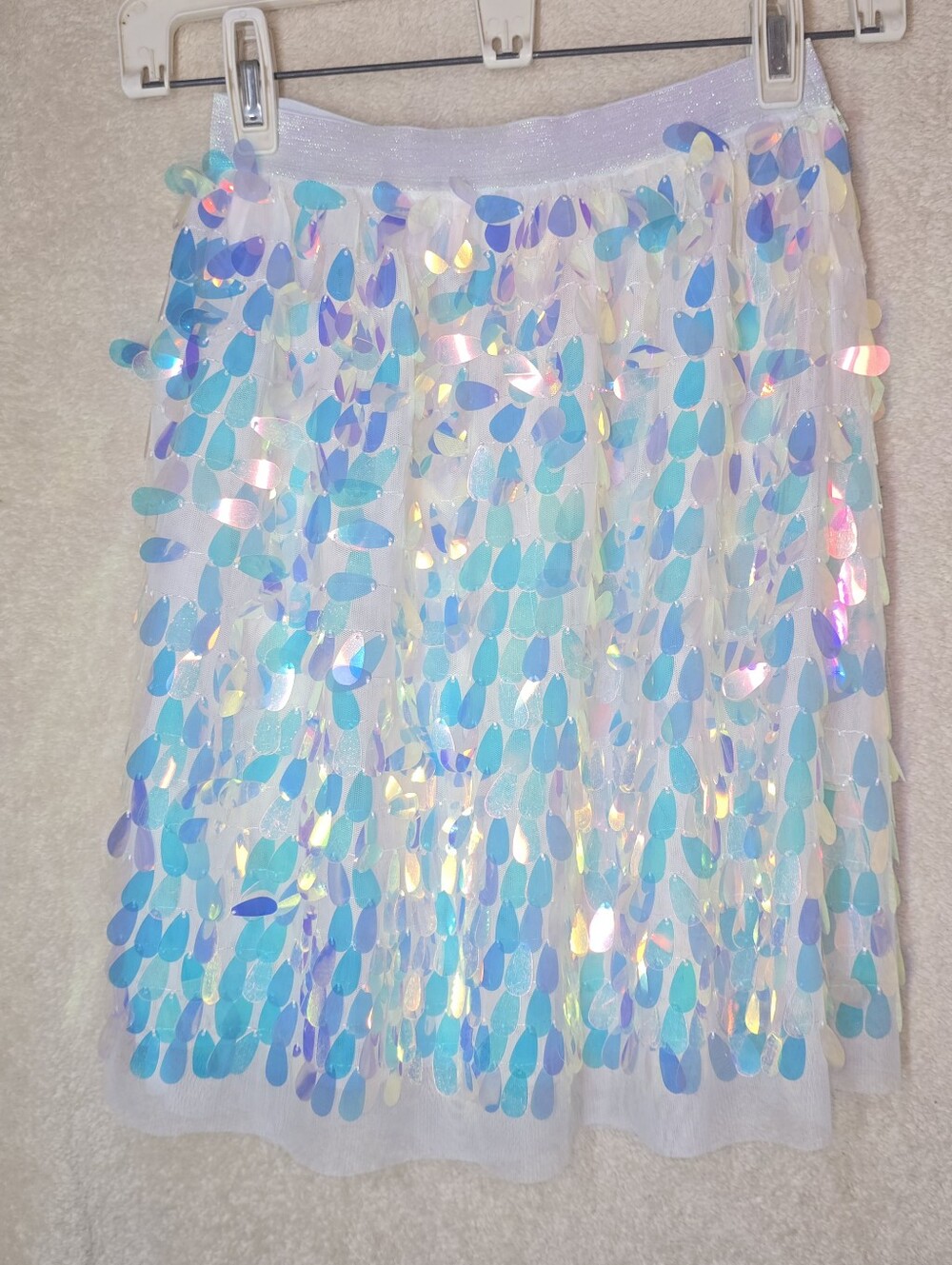 Cat & Jack Size M(7-8) Girls Iridescent Blue/Pink Teardrop-Shaped Sequins